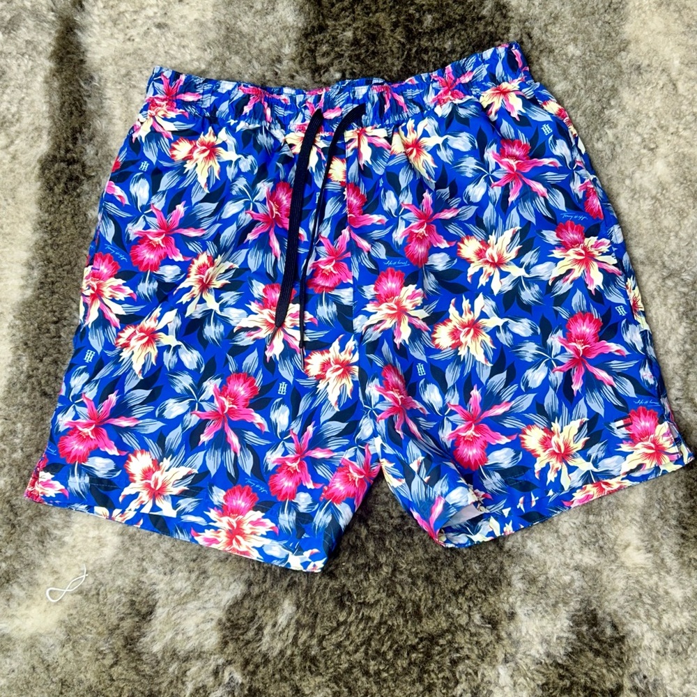 Tommy Hilfiger Hawiian Floral Print Swim Shorts sz L
